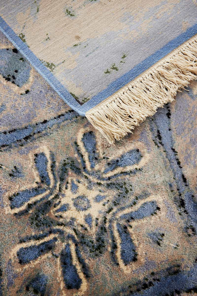 BLUE LACE SILK RUG