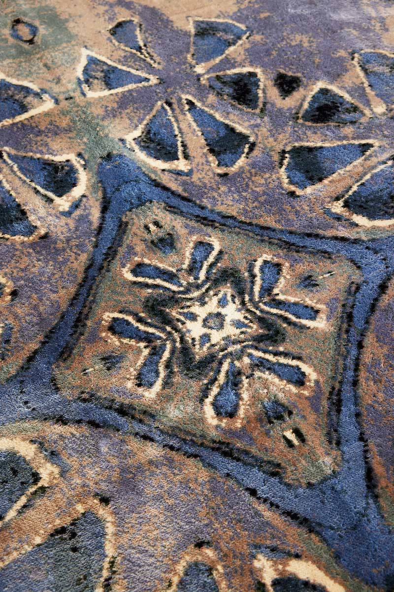 BLUE LACE SILK RUG