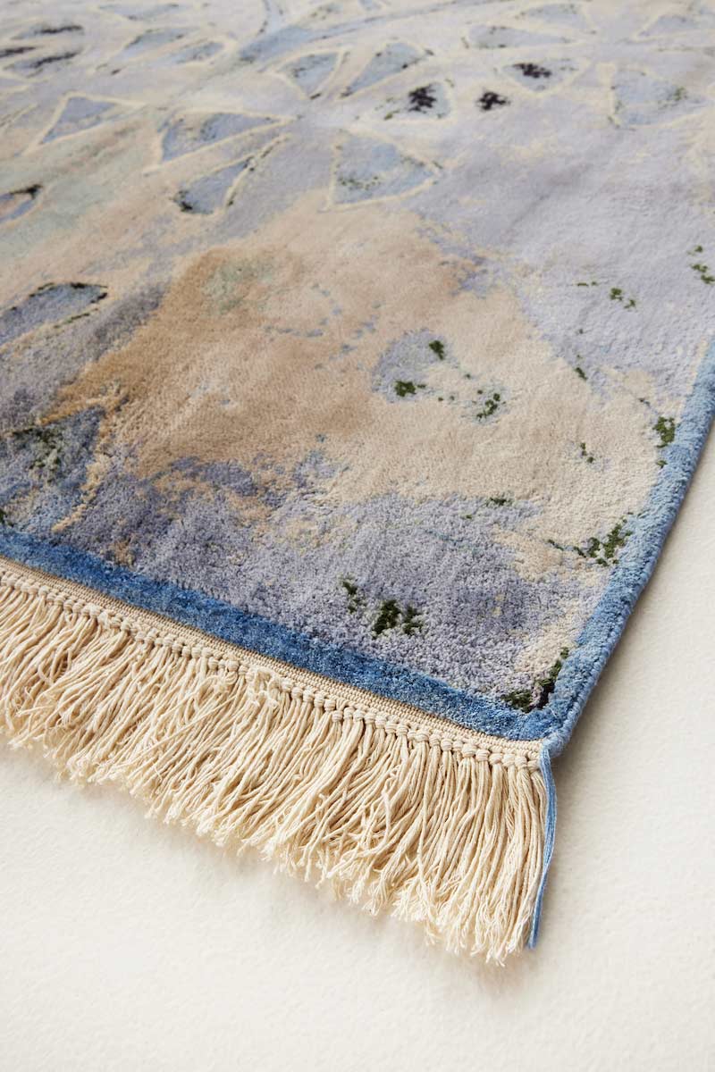 BLUE LACE SILK RUG